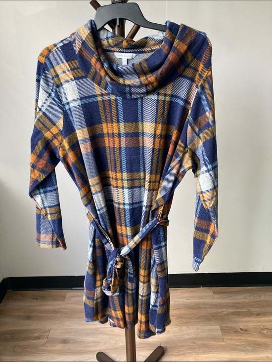 Emily Daniels Dresses & Skirts - Emily Daniels plaid by printed midi cowlneck dress with belt long sleeve 2X